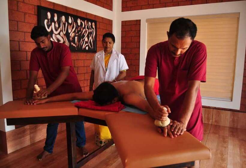 منتجع Indimasi  Ayurveda & Healing Village