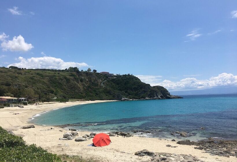 Alba Calabra Residence