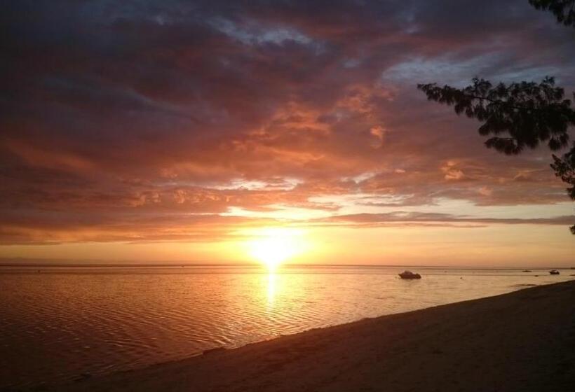 هاستل Auberge De Poé