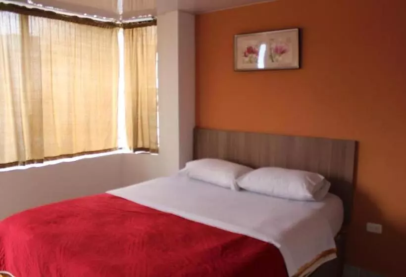 Majatalo Julius Hostal, Desde Las 14 Horas Hasta 12 Del Mediodía