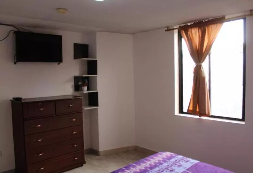 Majatalo Julius Hostal, Desde Las 14 Horas Hasta 12 Del Mediodía