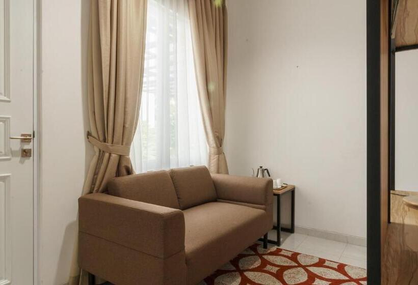 Pensione Reddoorz Plus Near Exit Toll Puncak 2