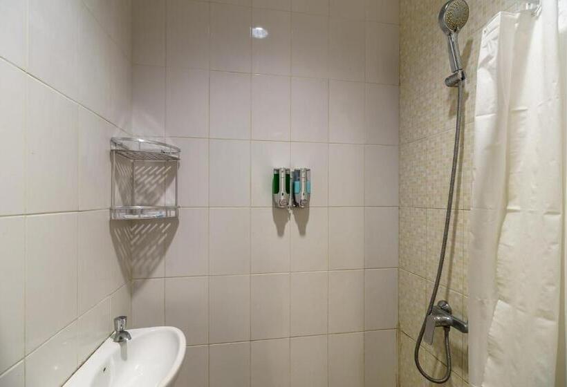 Pensione Reddoorz Plus Near Exit Toll Puncak 2