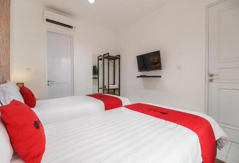 Pensione Reddoorz Plus Near Exit Toll Puncak 2