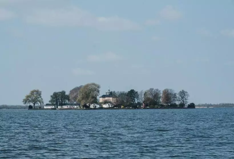 Bed and Breakfast Inselresort Wilhelmstein