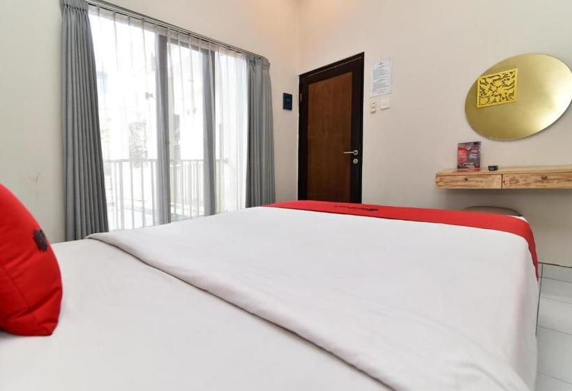Отель Reddoorz @ Jalan Hayam Wuruk Denpasar