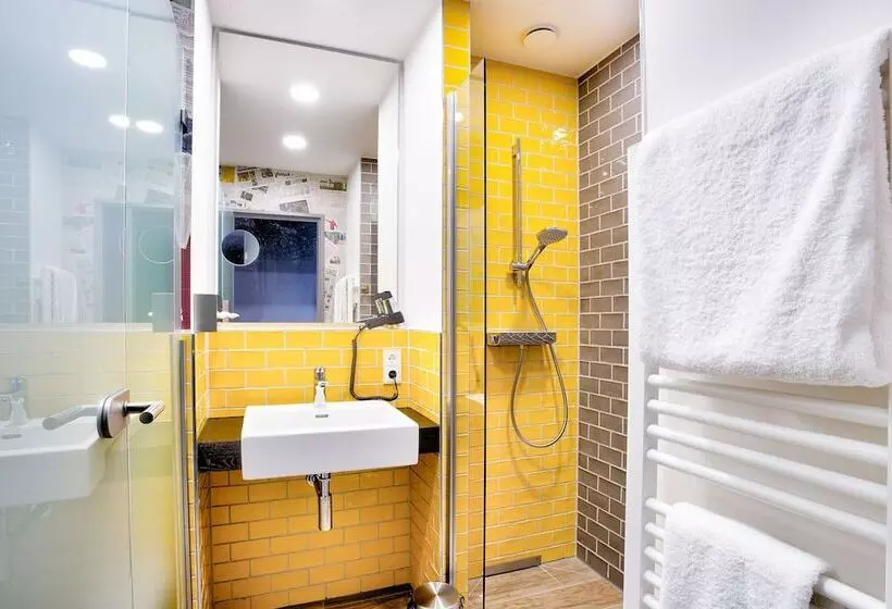 Tinytwice Hotel Wiesbaden