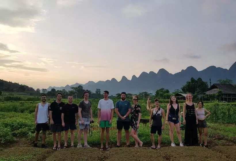 هاستل Nomadders Ha Giang