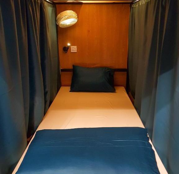 هاستل Nomadders Ha Giang