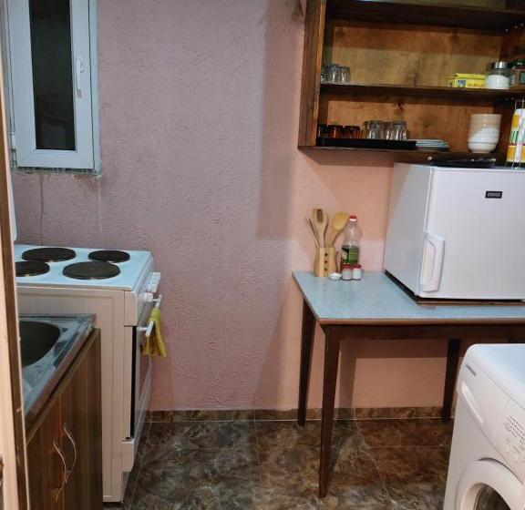 پانسیون Bombora