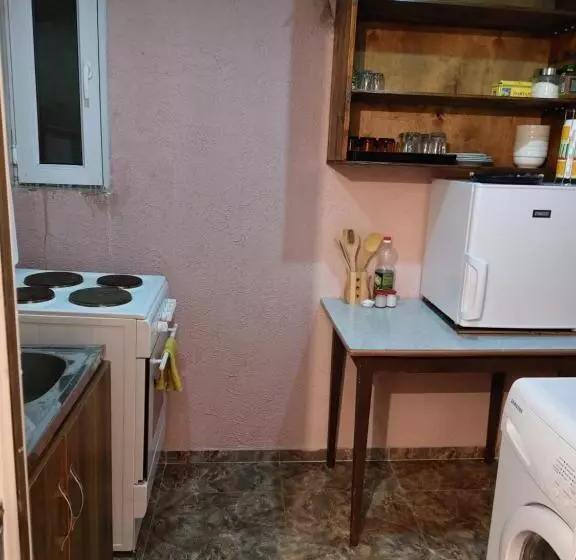 پانسیون Bombora