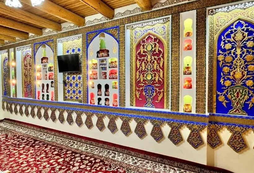 پانسیون Koh I Noor