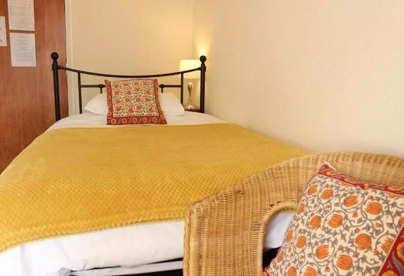 Majatalo The Captain S Lodge Accommodation