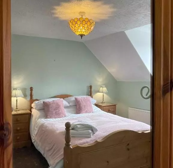 Majatalo The Captain S Lodge Accommodation