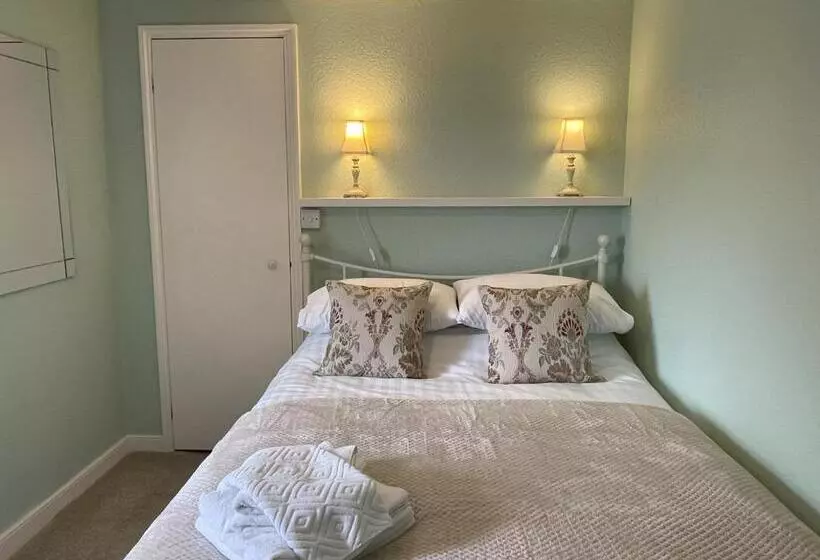 Majatalo The Captain S Lodge Accommodation