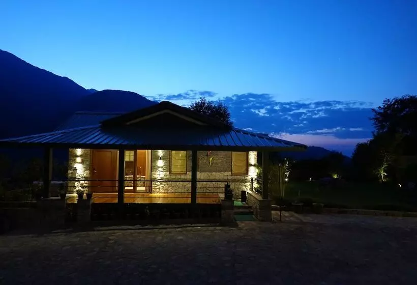 Lomakeskus Araiya Palampur