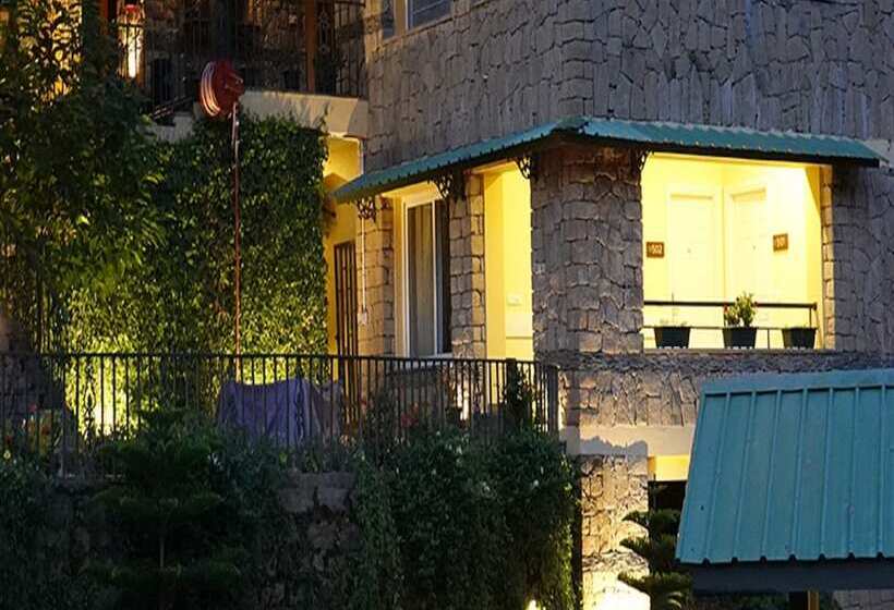 리조트 Araiya Palampur