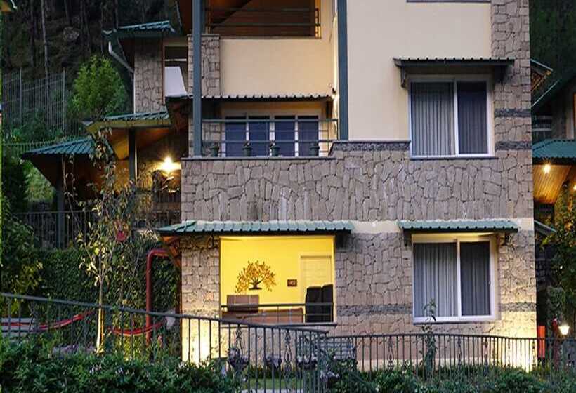 리조트 Araiya Palampur