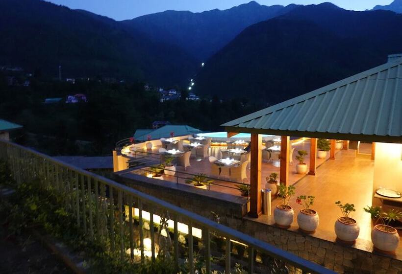 리조트 Araiya Palampur