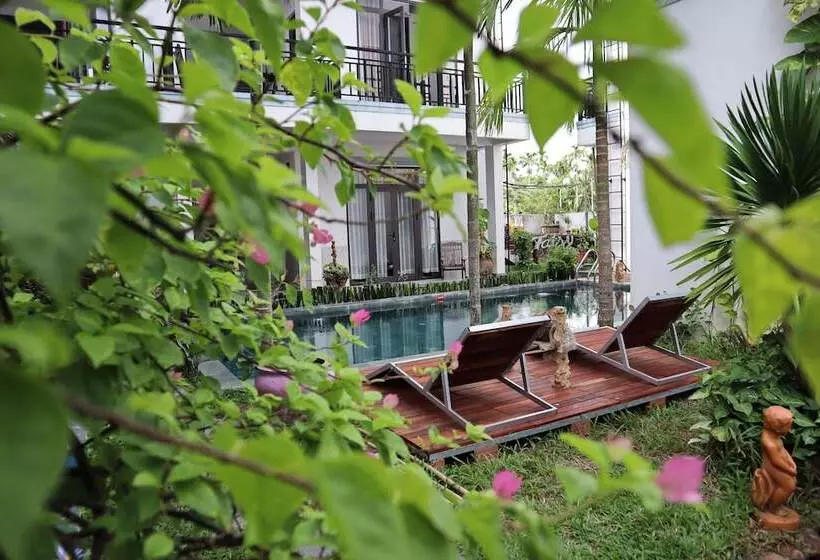 هتل Fairy Garden Villa