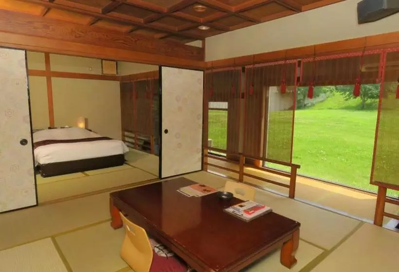 Hotelli Grand Villa