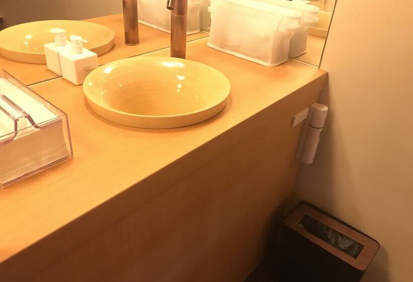 הוסטל Shikishiki Higashiyama