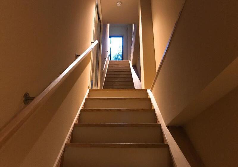 הוסטל Shikishiki Higashiyama