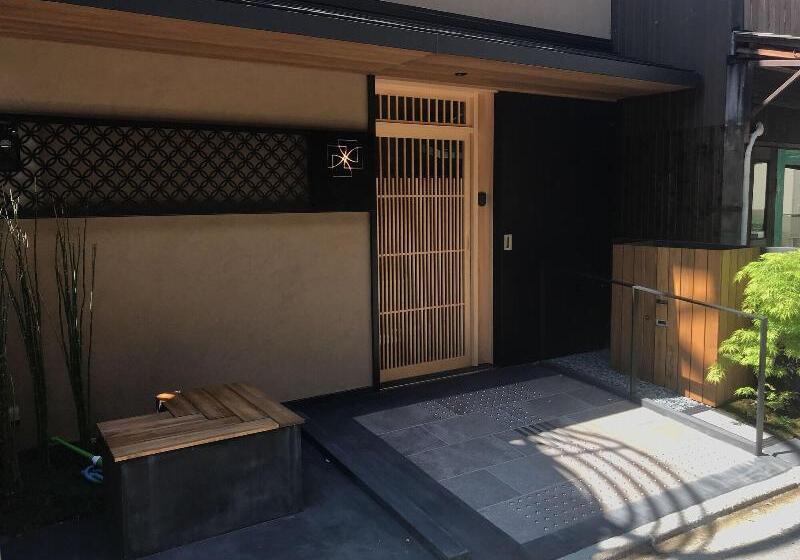 הוסטל Shikishiki Higashiyama