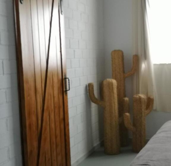 민박 La Bendita Locura