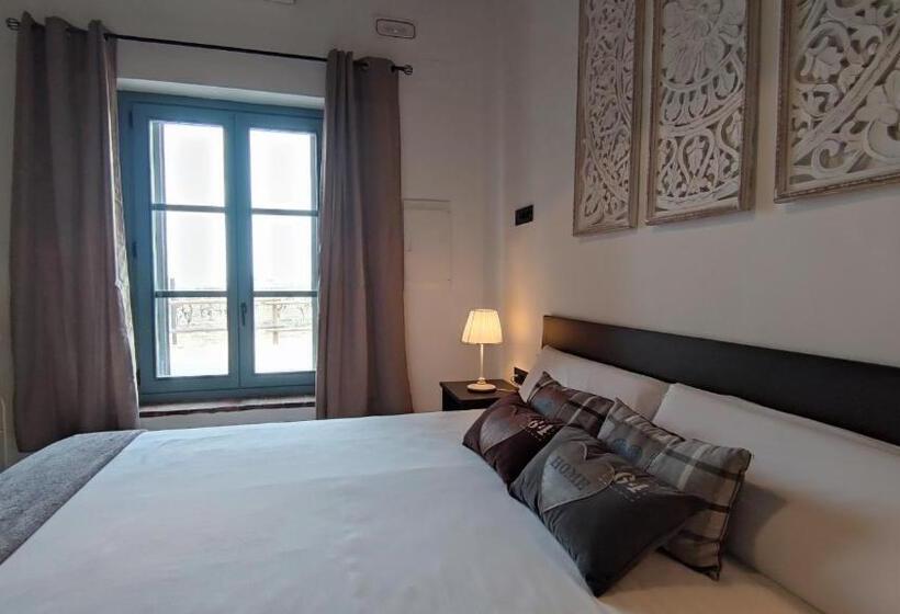 민박 La Bendita Locura