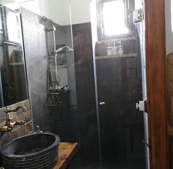 민박 La Bendita Locura