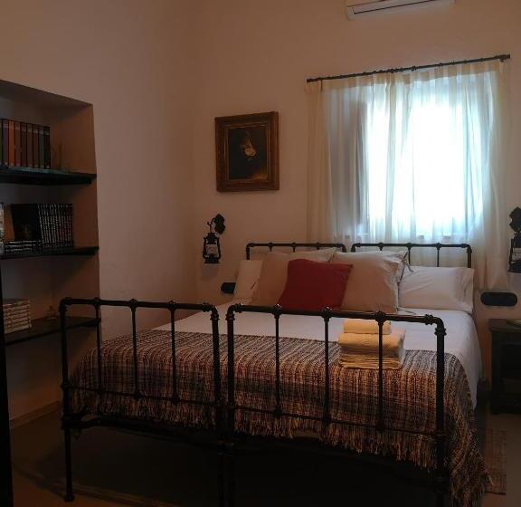 민박 La Bendita Locura