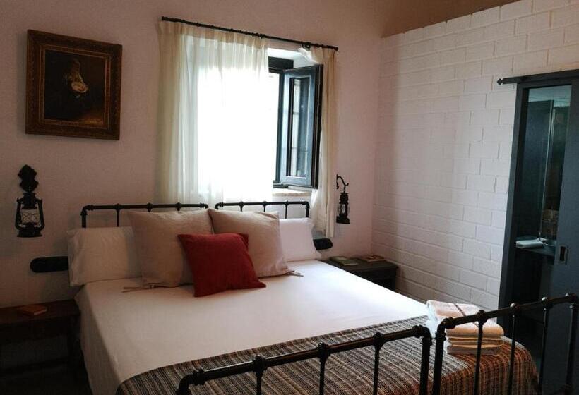 민박 La Bendita Locura