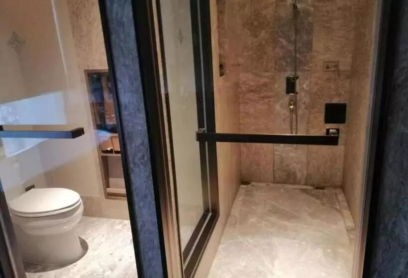 هتل Jinling Grand