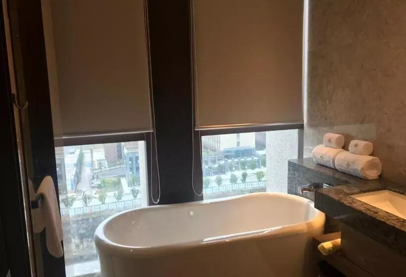 هتل Jinling Grand