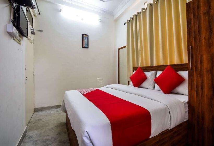 Hotel O Kanchan Residency