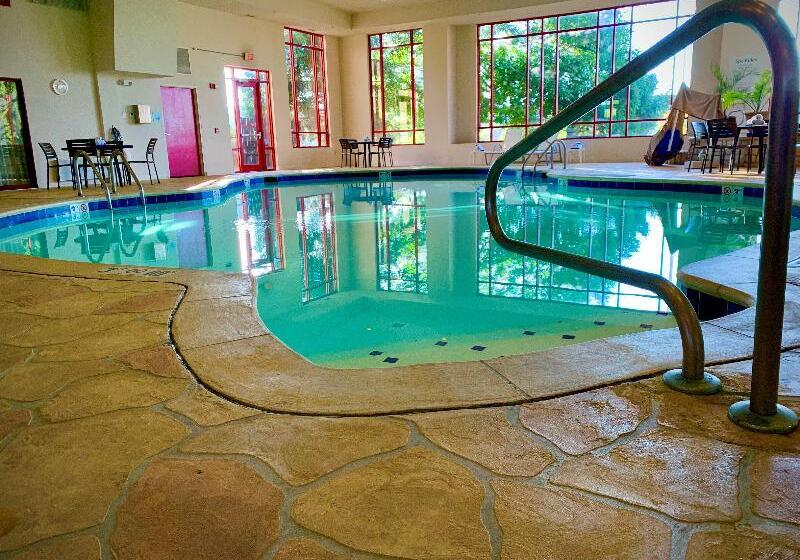 호텔 Holiday Inn Express & Suites   Olathe North, An Ihg