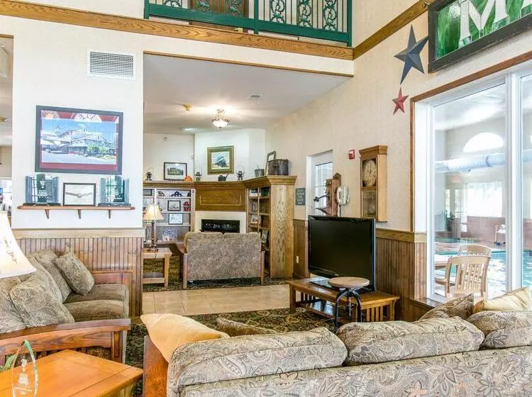 فندق Comfort Inn Marshall Station