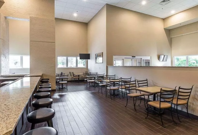 هتل Comfort Inn Naples East I75