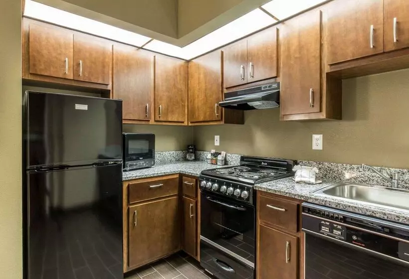 هتل Comfort Inn Naples East I75