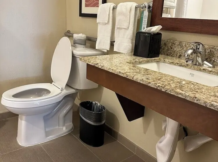 هتل Comfort Inn Naples East I75