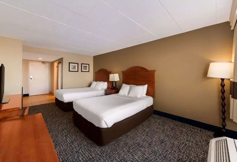 هتل Comfort Inn South Oceanfront