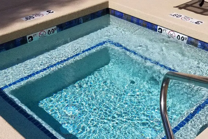 Hotelli Comfort Inn & Suites Tempe Phoenix Sky Harbor Airport