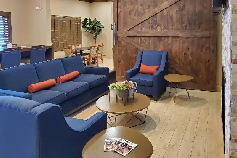 Hotelli Comfort Inn & Suites Tempe Phoenix Sky Harbor Airport