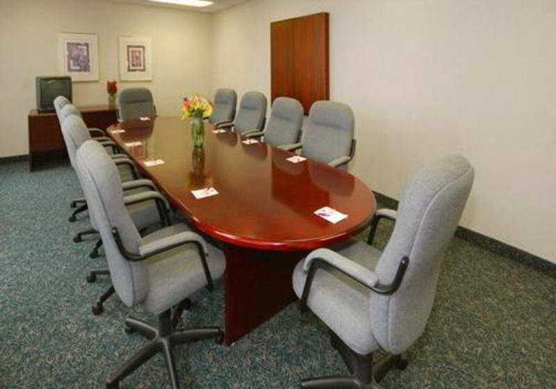 فندق Comfort Suites Airport Columbus