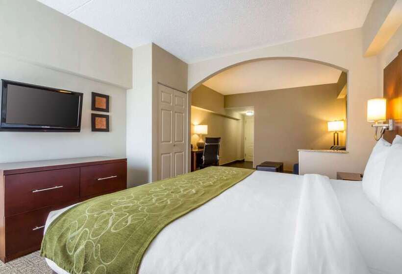 فندق Comfort Suites At Woodbridge