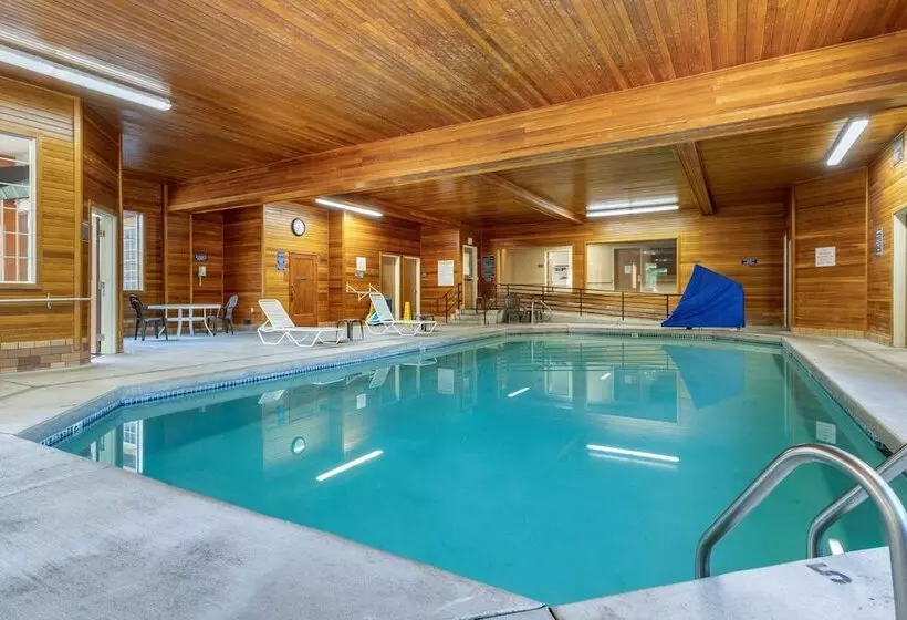 هتل Comfort Suites Salem