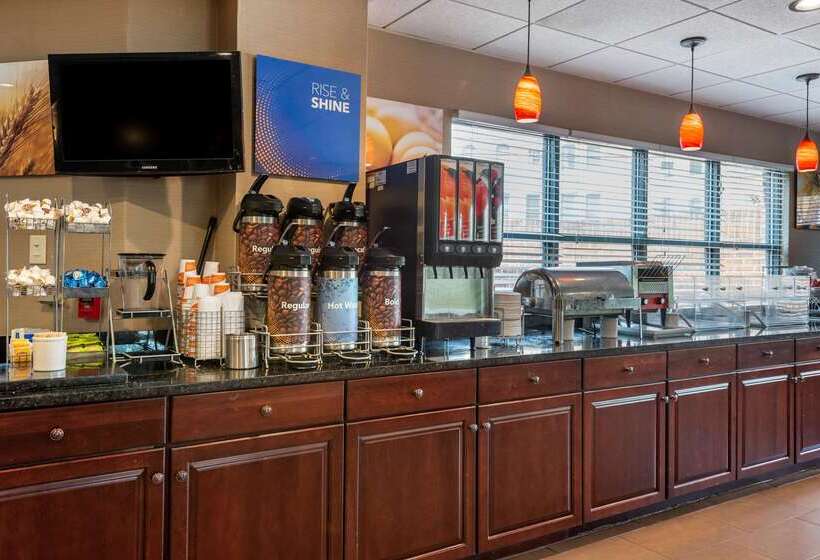 Szálloda Comfort Suites Bethlehem Near Lehigh University And Lvi Airport