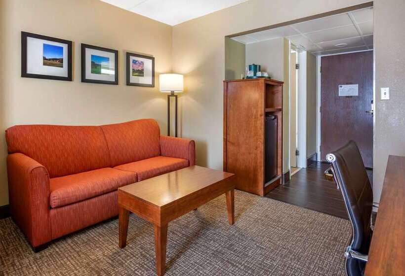 Szálloda Comfort Suites Bethlehem Near Lehigh University And Lvi Airport