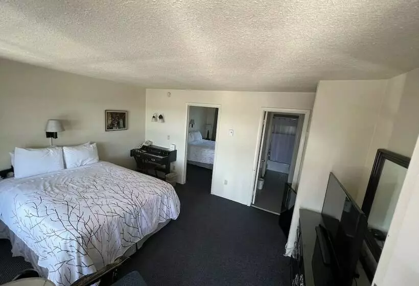 Отель Continental Inn